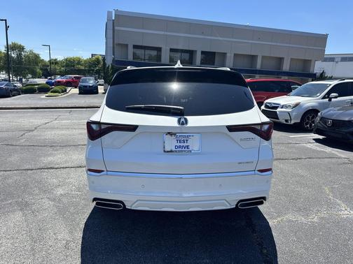 Platinum White Pearl 2025 Acura MDX w/Advance Package