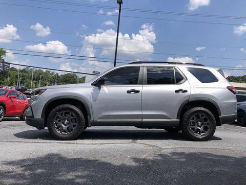 2024 Honda Pilot TrailSport
