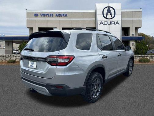 2024 Honda Pilot TrailSport