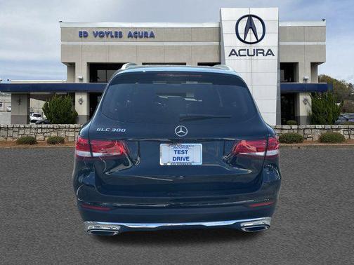 2017 Mercedes-Benz GLC 300 Base
