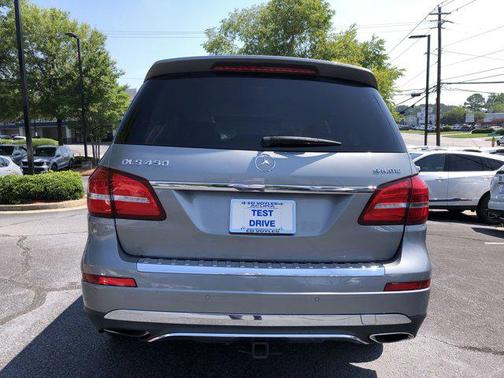 2017 Mercedes-Benz GLS 450 4MATIC