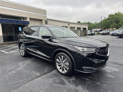 2025 Acura MDX w/Technology Package