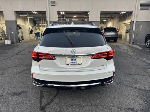 2020 Acura MDX w/Technology Pkg
