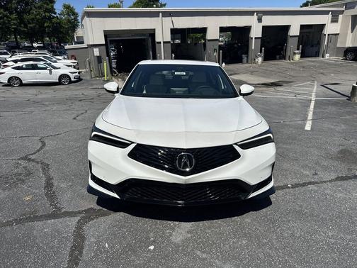 Platinum White Pearl 2026 Acura Integra w/A-Spec Technology Package