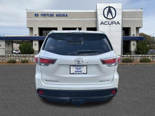 2016 Toyota Highlander Limited