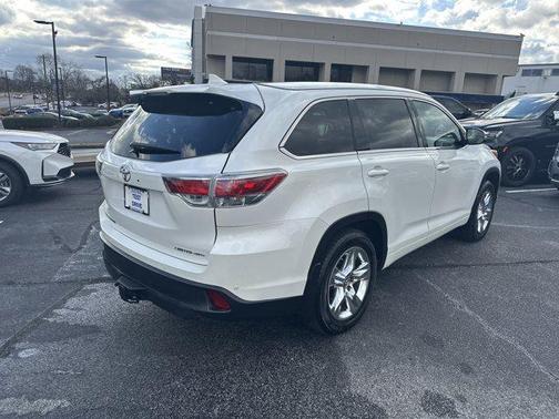 2016 Toyota Highlander Limited