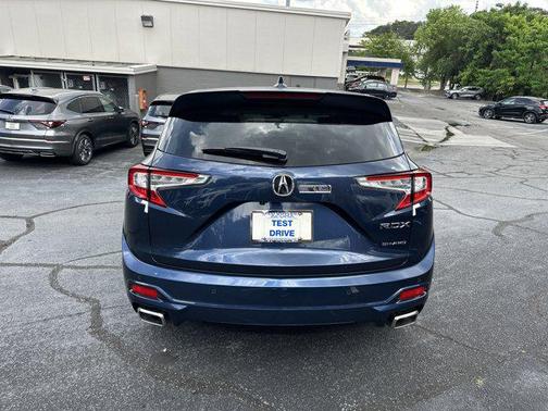 2025 Acura RDX Advance Package