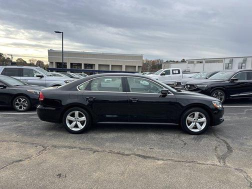 2014 Volkswagen Passat 1.8T Auto SE