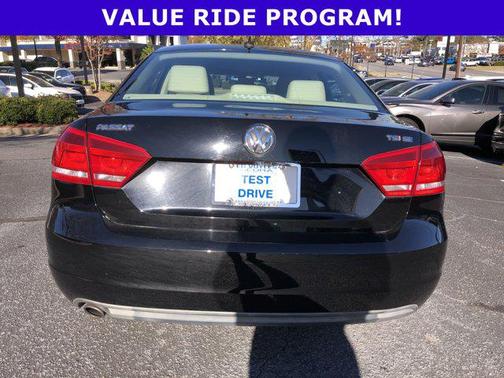 2014 Volkswagen Passat 1.8T Auto SE