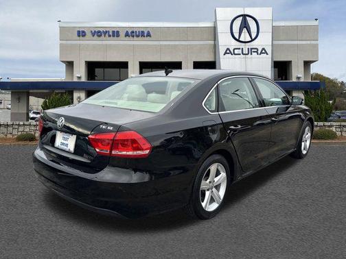 2014 Volkswagen Passat 1.8T Auto SE