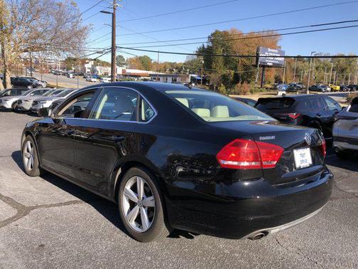 2014 Volkswagen Passat 1.8T Auto SE