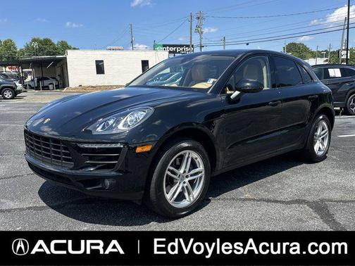 2017 Porsche Macan Base