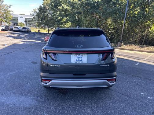Amazon Gray 2025 Hyundai TUCSON Hybrid SEL Convenience