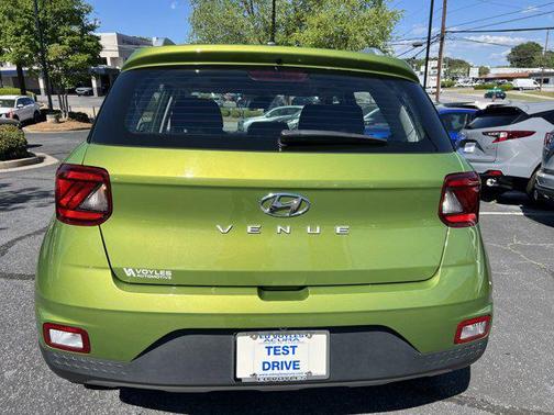 2023 Hyundai VENUE SEL