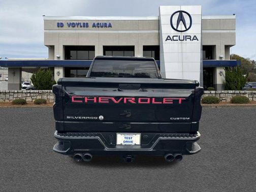 2020 Chevrolet Silverado 1500 Custom