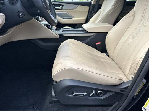 Majestic Black Pearl 2025 Acura MDX w/Technology Package