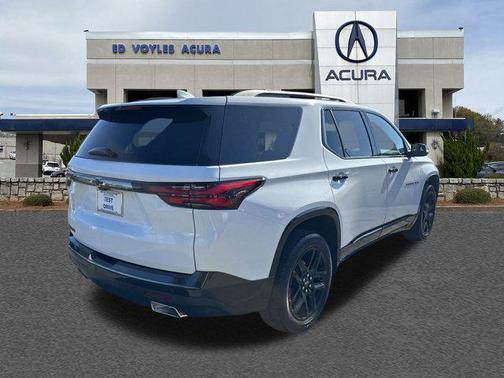 2022 Chevrolet Traverse Premier