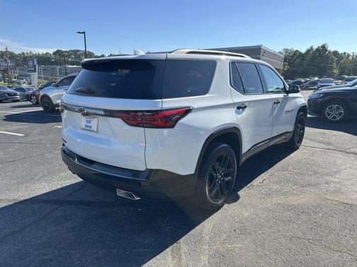 2022 Chevrolet Traverse Premier