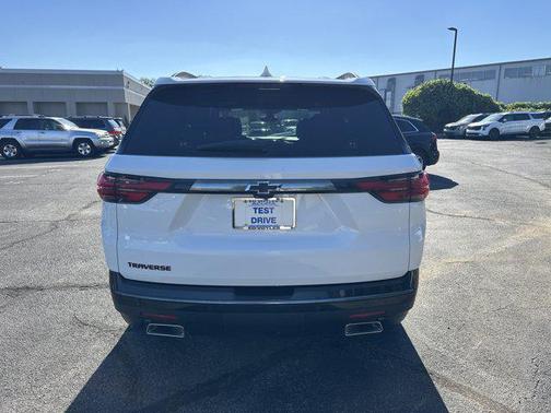 2022 Chevrolet Traverse Premier