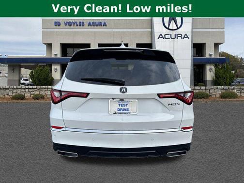 2023 Acura MDX w/Technology Package
