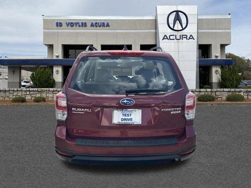 2017 Subaru Forester 2.5i