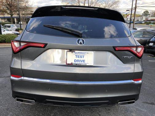 2023 Acura MDX w/Technology Package
