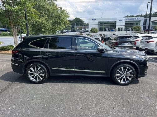 Majestic Black Pearl 2026 Acura MDX w/Technology Package