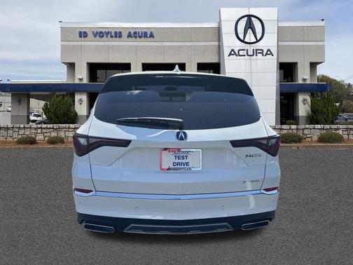 Platinum White Pearl 2026 Acura MDX w/Technology Package