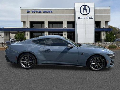 2025 Ford Mustang Dark Horse