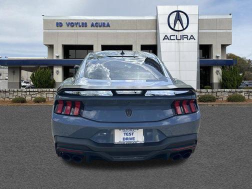 2025 Ford Mustang Dark Horse