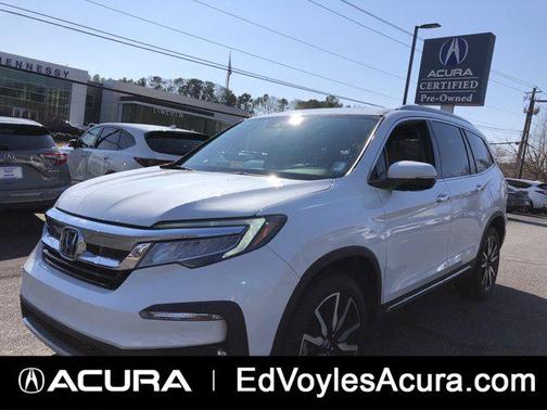 2022 Honda Pilot Touring 8-Passenger