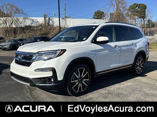 2022 Honda Pilot Touring 8-Passenger