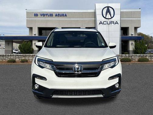 2022 Honda Pilot Touring 8-Passenger