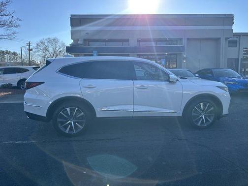 2025 Acura MDX w/Technology Package