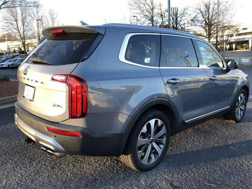 2020 Kia Telluride S