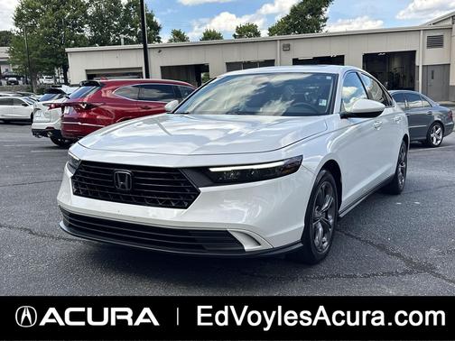 Platinum White Pearl 2023 Honda Accord EX