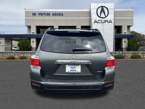 2013 Toyota Highlander Base Plus
