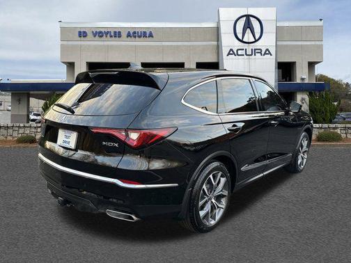2023 Acura MDX w/Technology Package