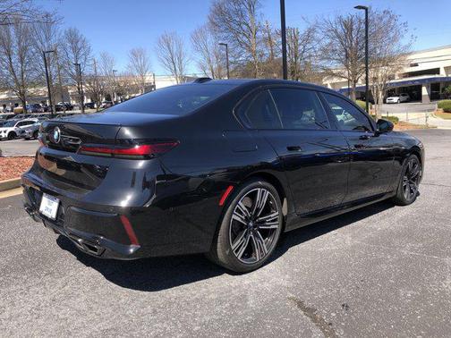 2023 BMW 760 760i xDrive