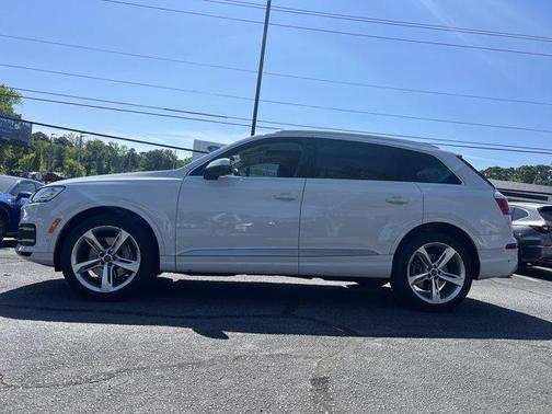 2019 Audi Q7 55 Prestige
