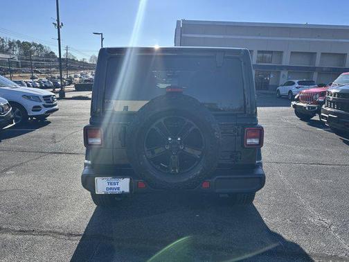 2023 Jeep Wrangler Sahara Altitude