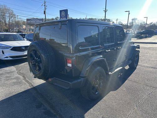 2023 Jeep Wrangler Sahara Altitude