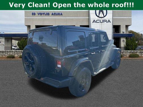 2023 Jeep Wrangler Sahara Altitude