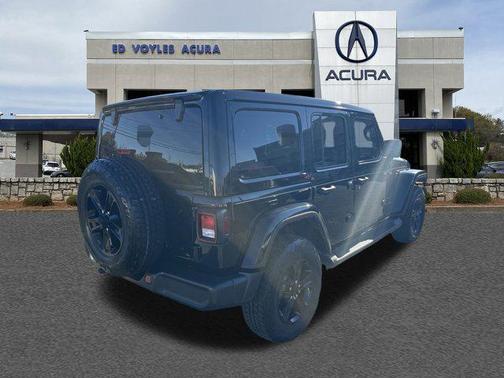 2023 Jeep Wrangler Sahara Altitude