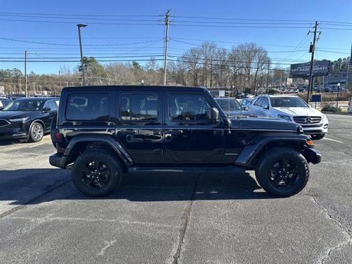 2023 Jeep Wrangler Sahara Altitude