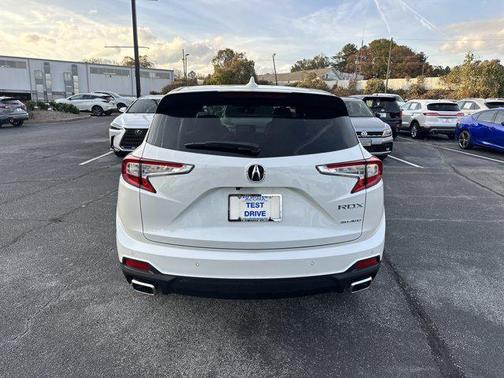 2023 Acura RDX Advance Package