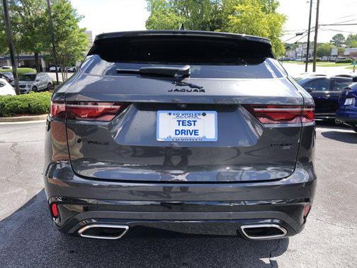 2023 Jaguar F-PACE R-Dynamic S