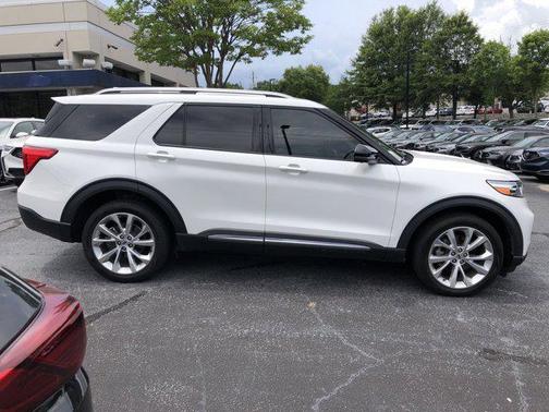 2022 Ford Explorer Platinum