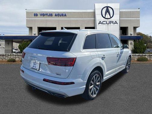 Glacier White Metallic 2018 Audi Q7 3.0T Premium Plus