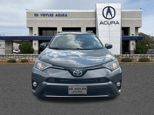 2017 Toyota RAV4 Hybrid XLE